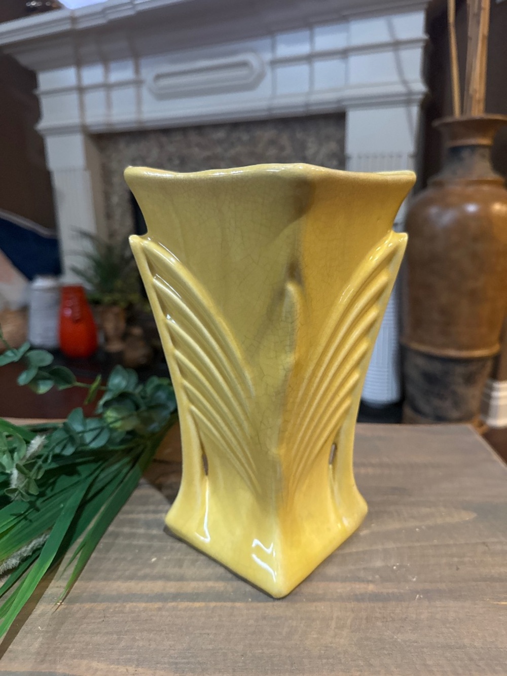 Antique Beautiful 1940’s McCoy Art Deco Winged Vase Bright yellow glaze.